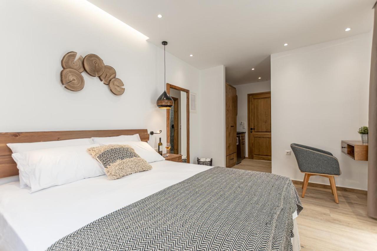 Galazia Boutique Apartments Naxos City ภายนอก รูปภาพ