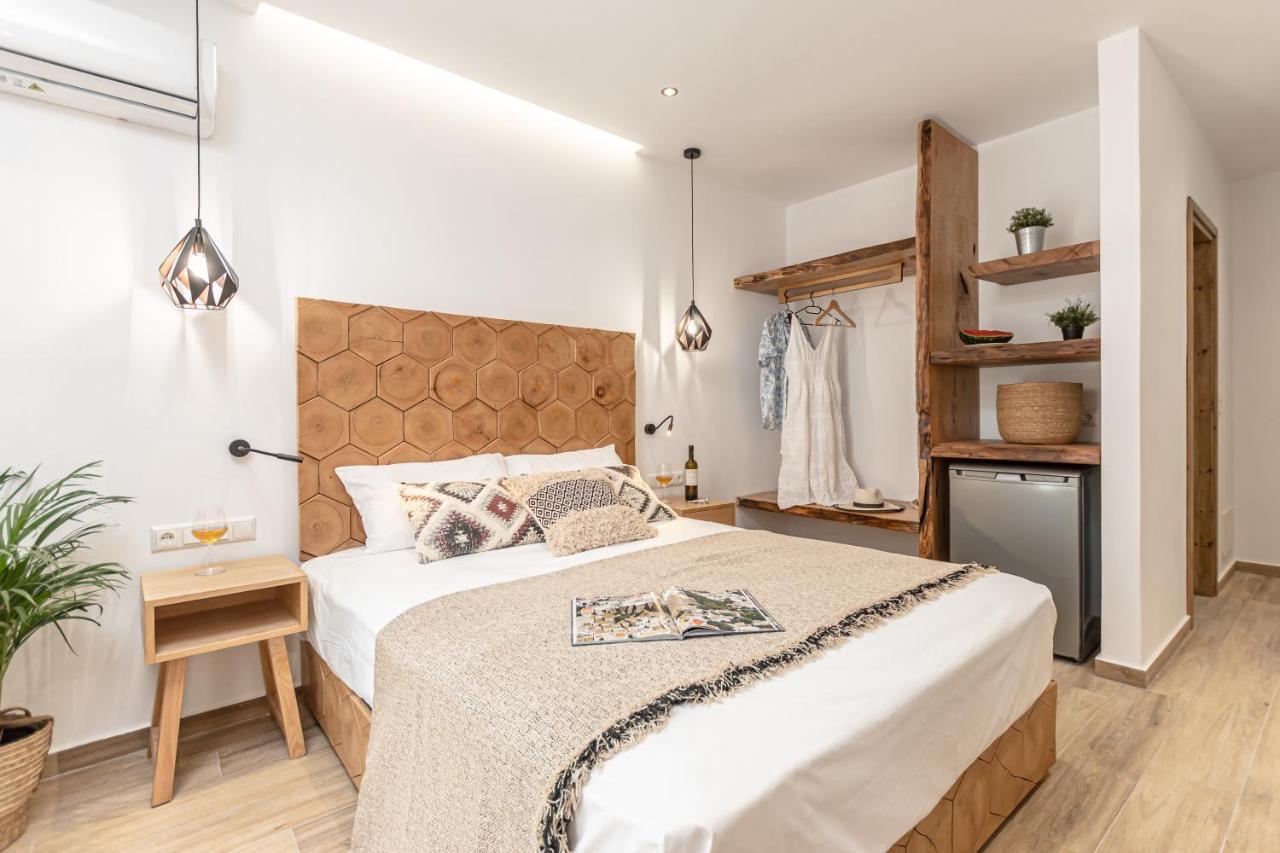 Galazia Boutique Apartments Naxos City ภายนอก รูปภาพ