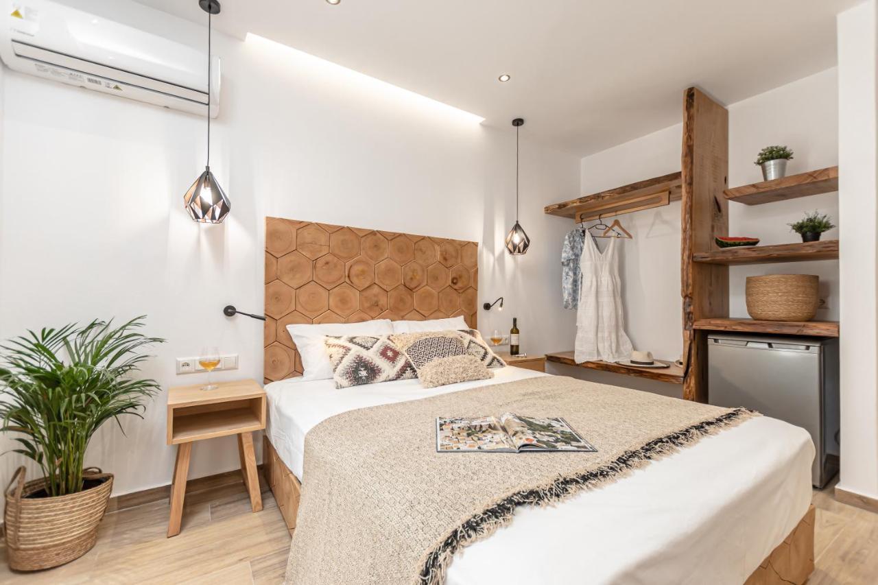 Galazia Boutique Apartments Naxos City ภายนอก รูปภาพ