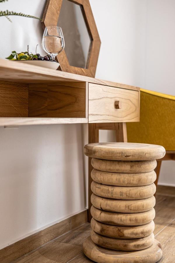 Galazia Boutique Apartments Naxos City ภายนอก รูปภาพ