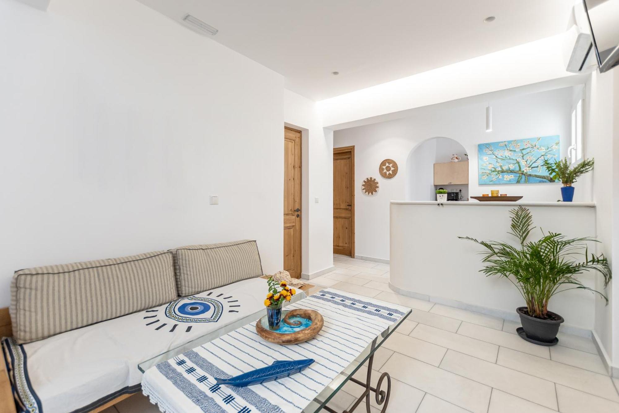 Galazia Boutique Apartments Naxos City ภายนอก รูปภาพ