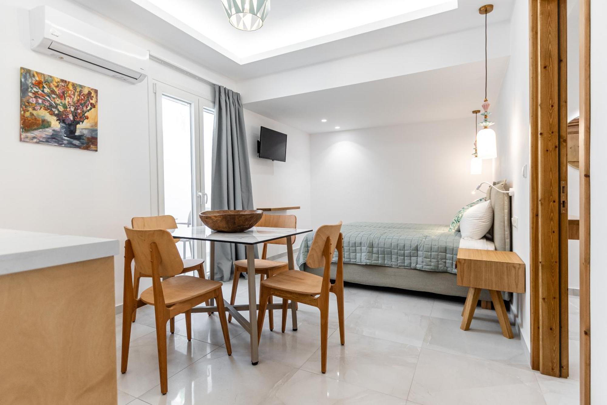 Galazia Boutique Apartments Naxos City ภายนอก รูปภาพ